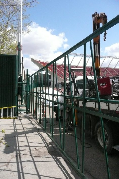 Commercial Metal Gates Commonwealth